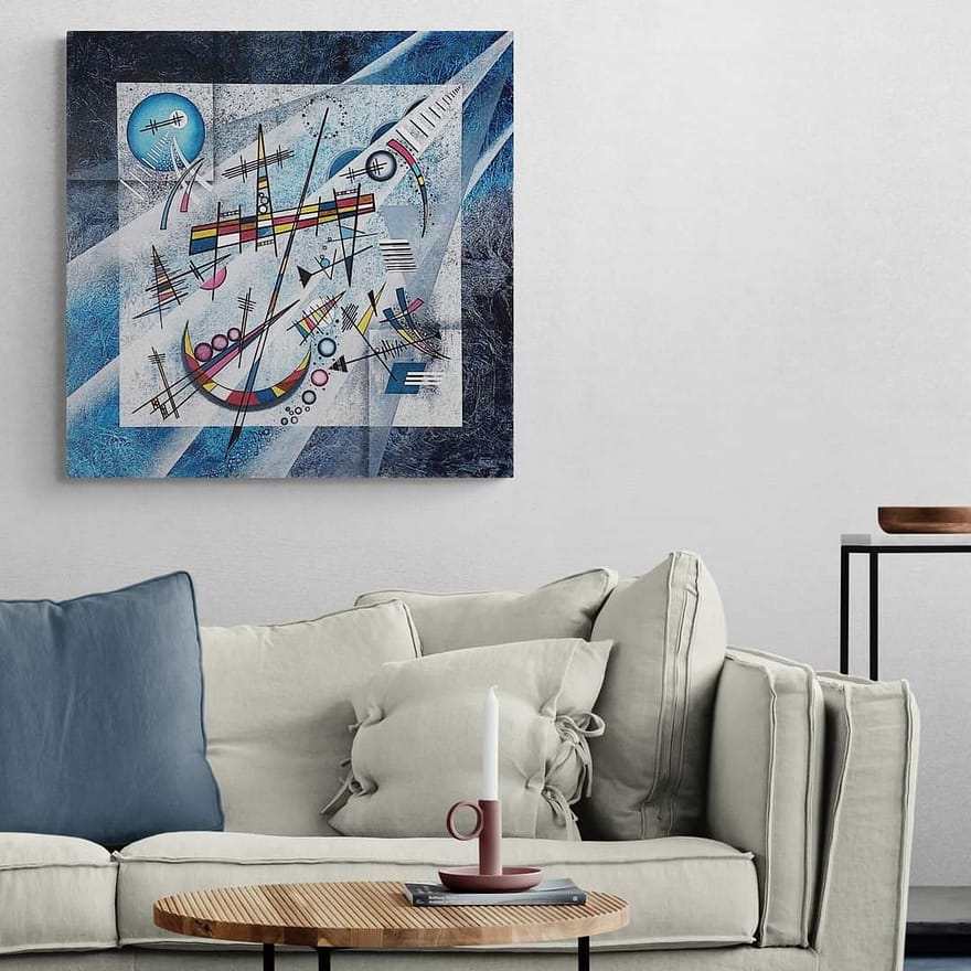 THE INCREDIBLE MACHINE draws inspiration from Kandinsky's late Paris period, where geometric rigor meets organic, biomorphic playfulness. Colourful energetic shapes create a chaotic, yet harmonious energy